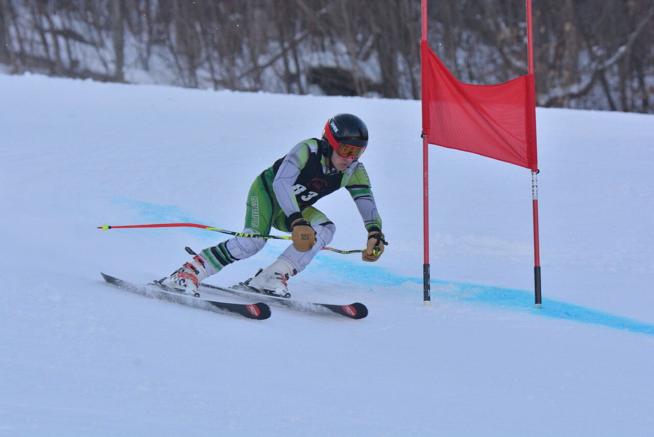 MPH Sophomore Makes State Ski Team